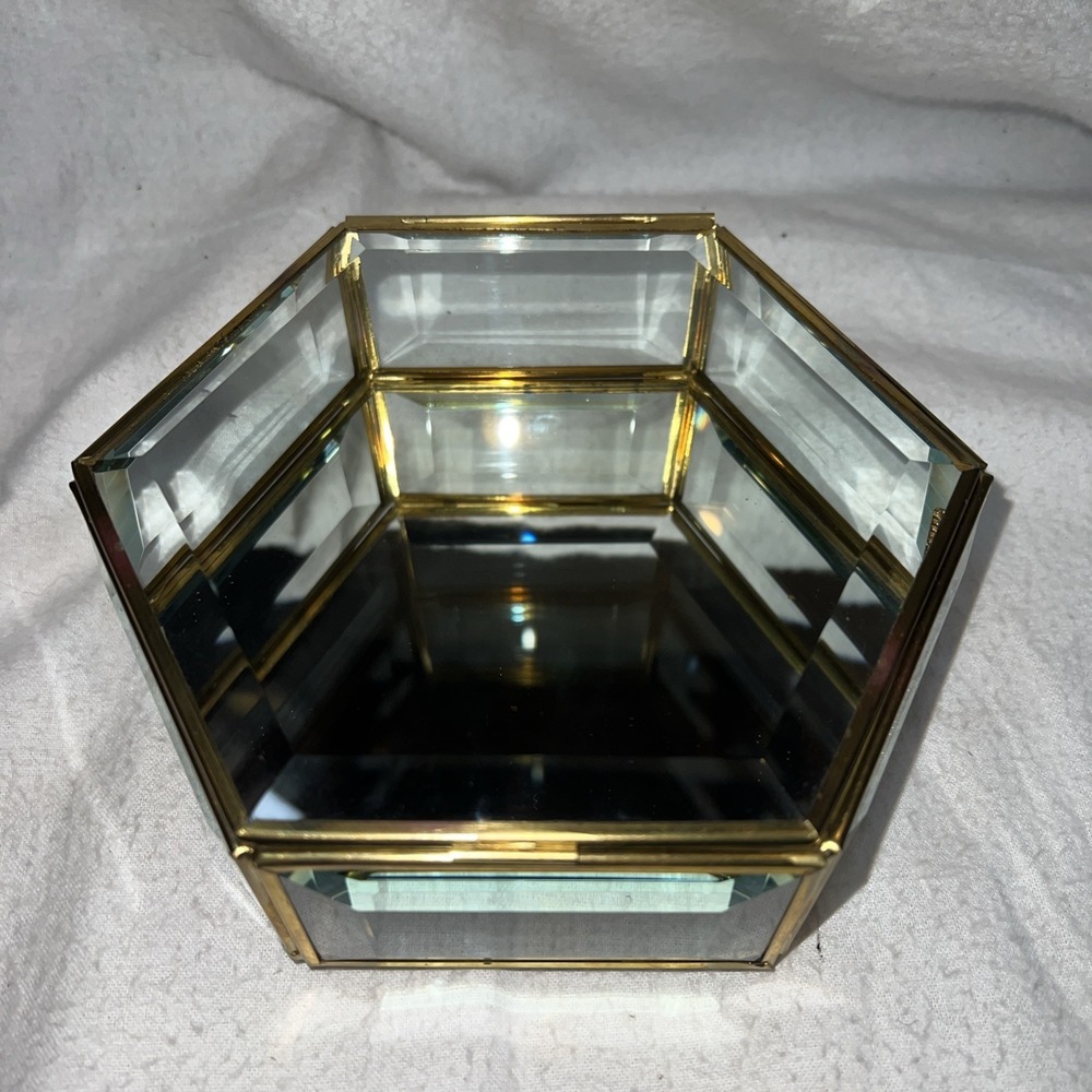 VTG Beveled Glass Mirror Bottom Hinged Display Case Trinket Jewelry Box Curio 7"
